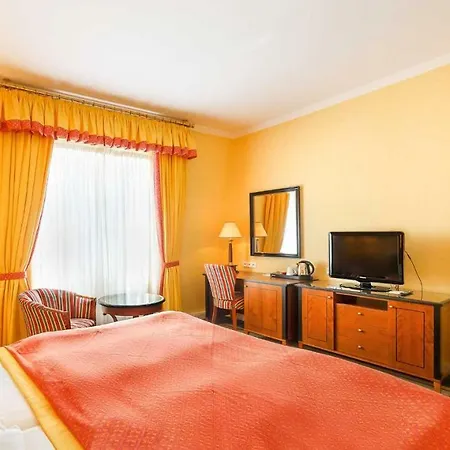 Dvorak & Wellness 4* Карлові Вари